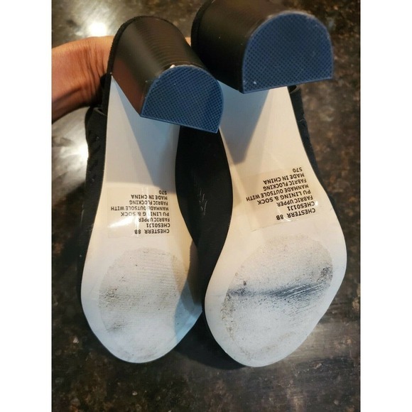 Steve Madden Womens Black Suede Booties size 8 - Picture 6 of 8